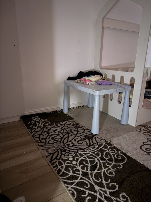 Продам Стол икеа