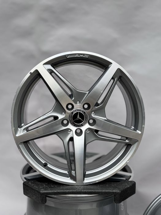 Нови ! Оригинални джанти 19 цола Amg