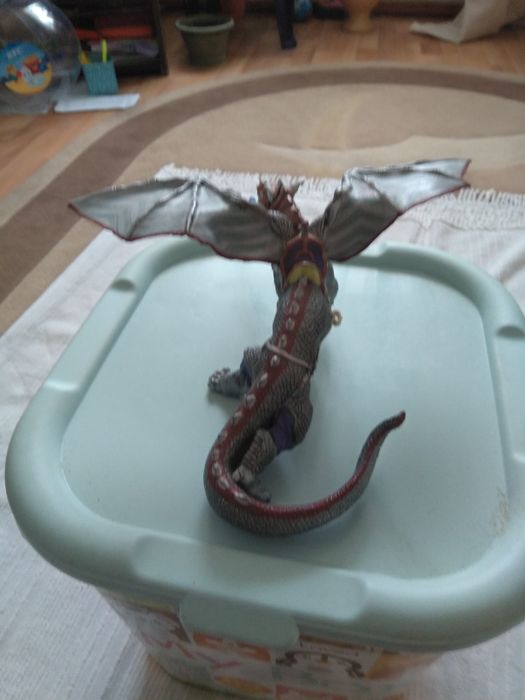 Dragon. Personaj științifico fantastic