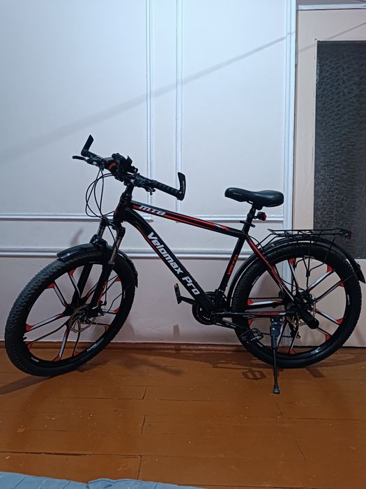 Velik sotiladi 26 razmeri 9.70000ming