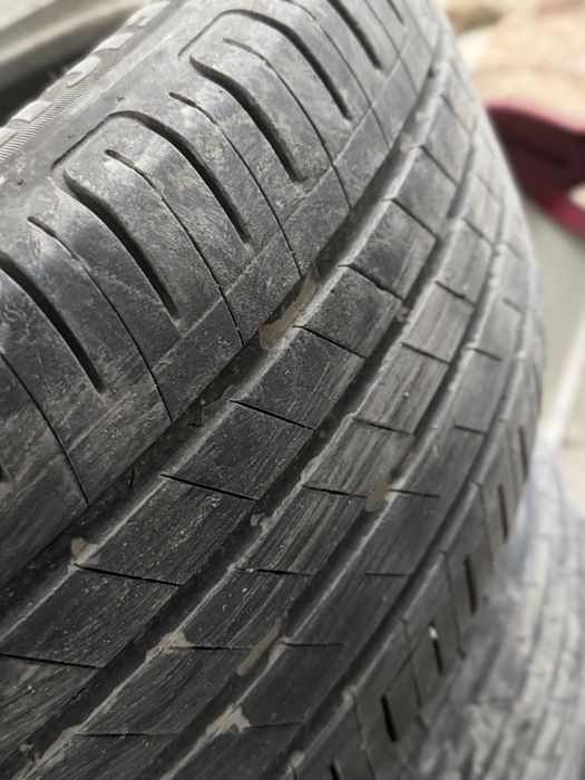 Goodyer летние шины 215/55 R17
