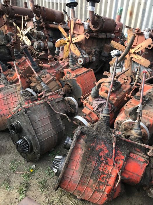 Продам запчасти на т4