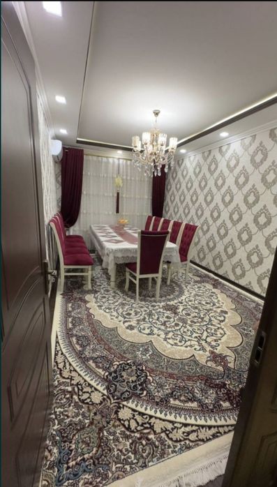 Yunusobod 17 kvartalda 4 xonali 
4/5/5 kvartira sotiladi