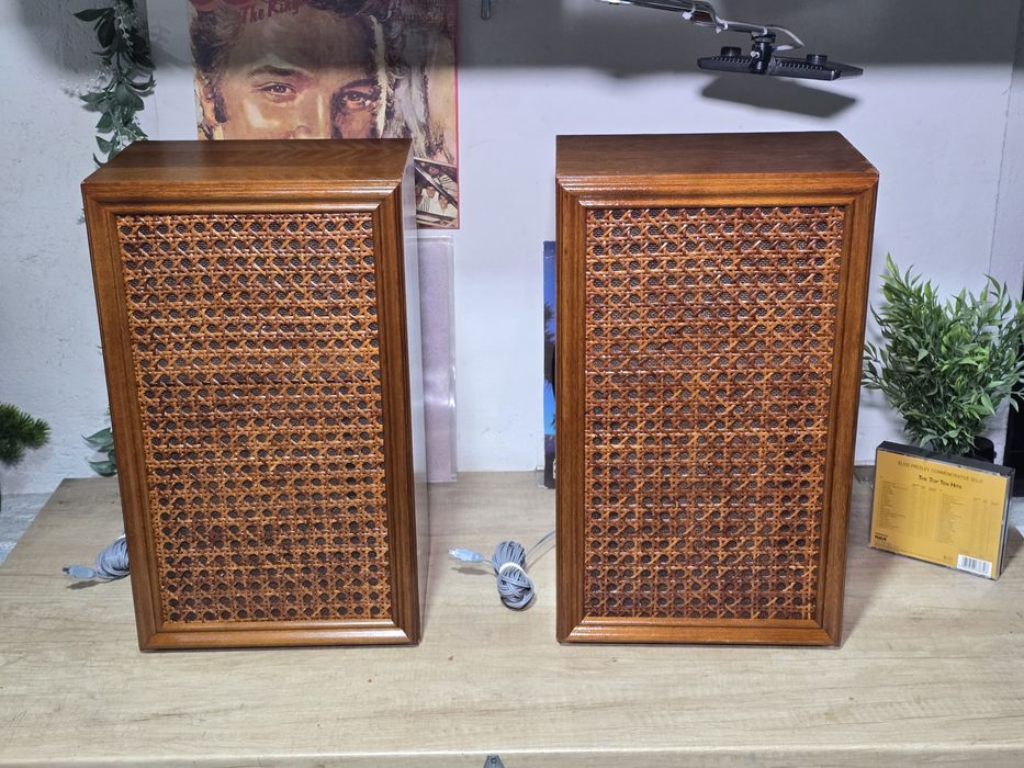 Boxe vintage BOX 270/1, 60w, 4 ohm, 3 cai, furniruit nuc,