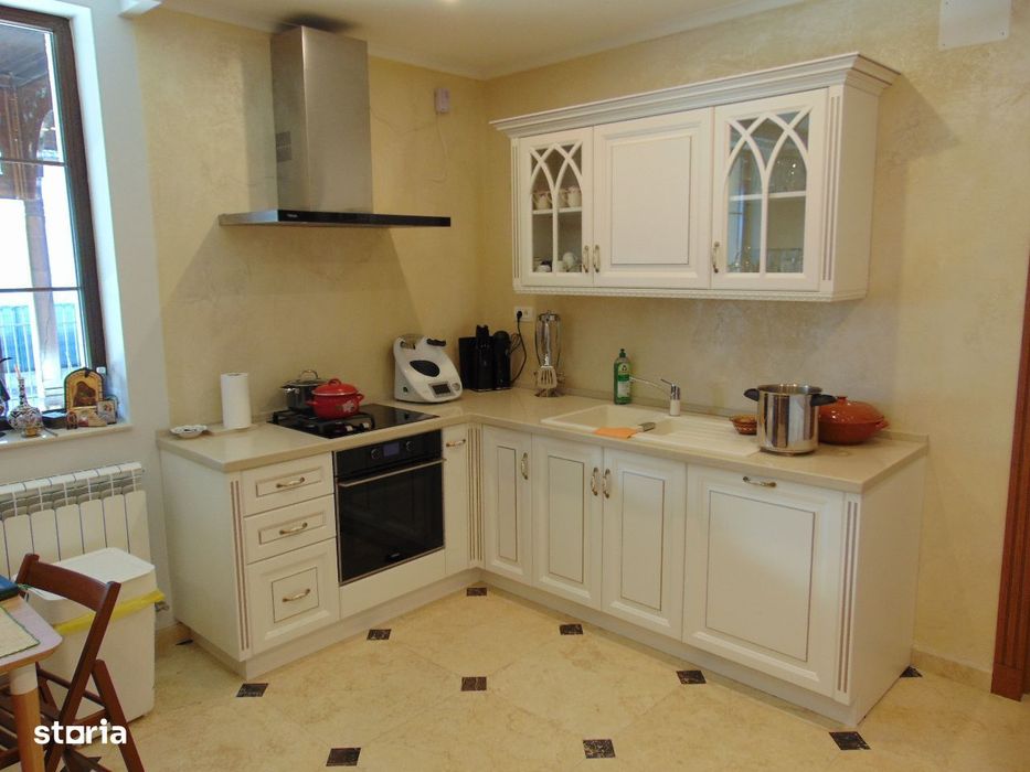 FARA COMISIOANE padure Vila LUX cu 7 camere 4 bai 2 terase pe 1600mp