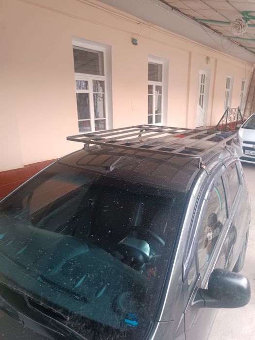 Tomga Bagajnik Spark na krishu