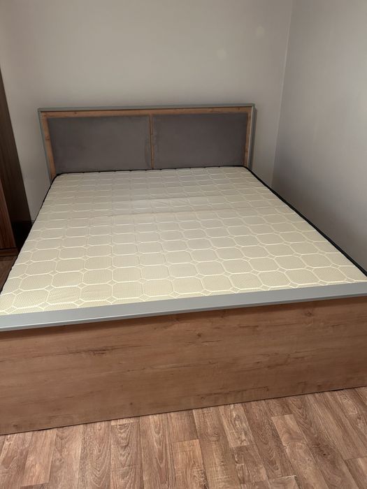 СРОЧНО Продам кровать срочно