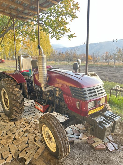 Продам трактор донгфенг