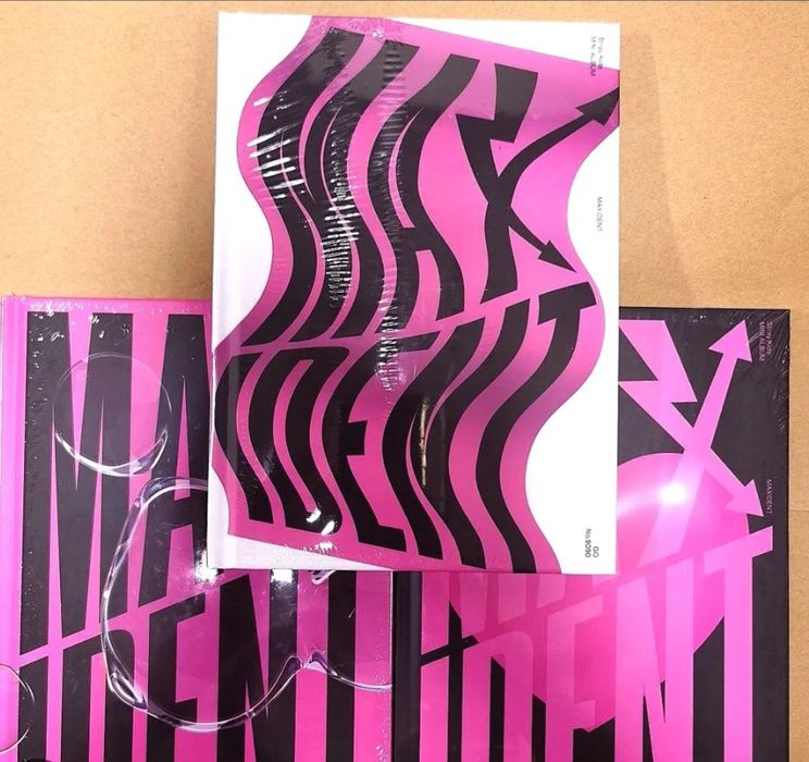 Альбомы Straykids