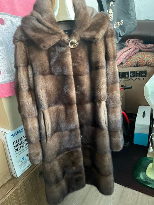 Продам норковую шубу!