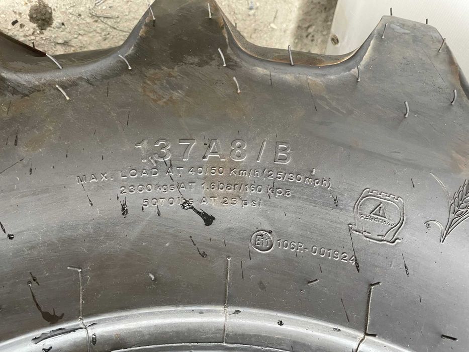 Cauciucuri noi radiale 420/85R24 marca MRL pentru tractor fata