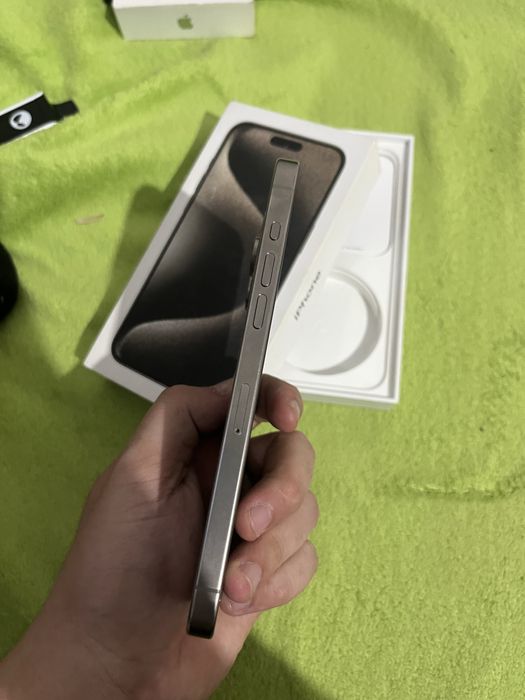 Айфон 15 pro max