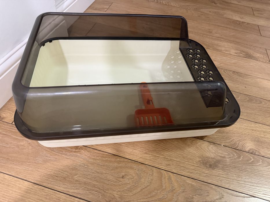 Лоток для кошек .