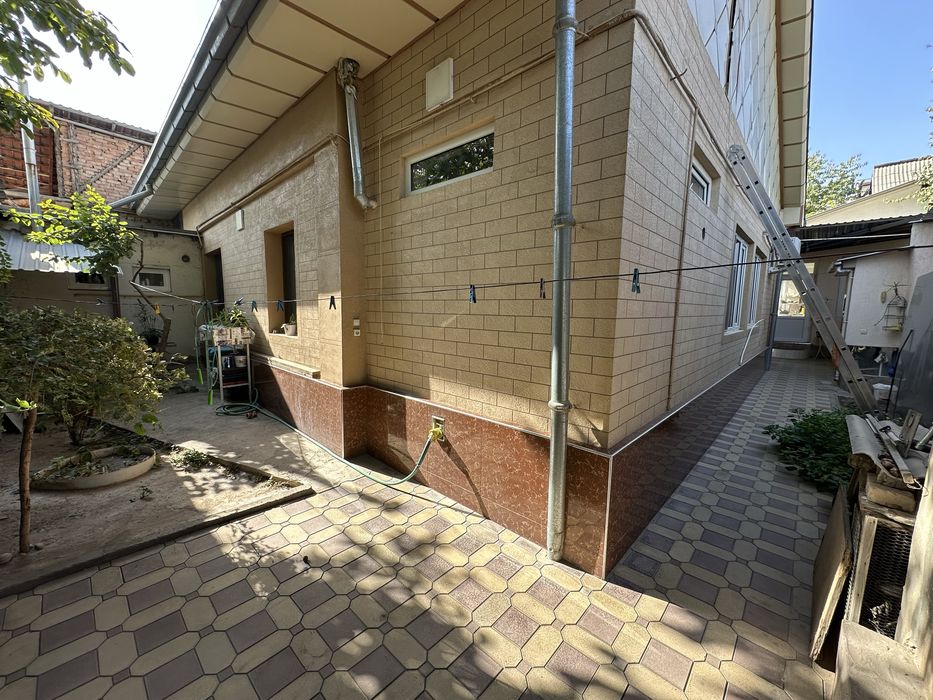 Продаётся Дом по  Улице Олтин Тепа,Циолковского