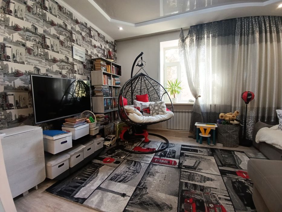Отличная квартира в Саране!!! Срочно!!! Торг!!!;