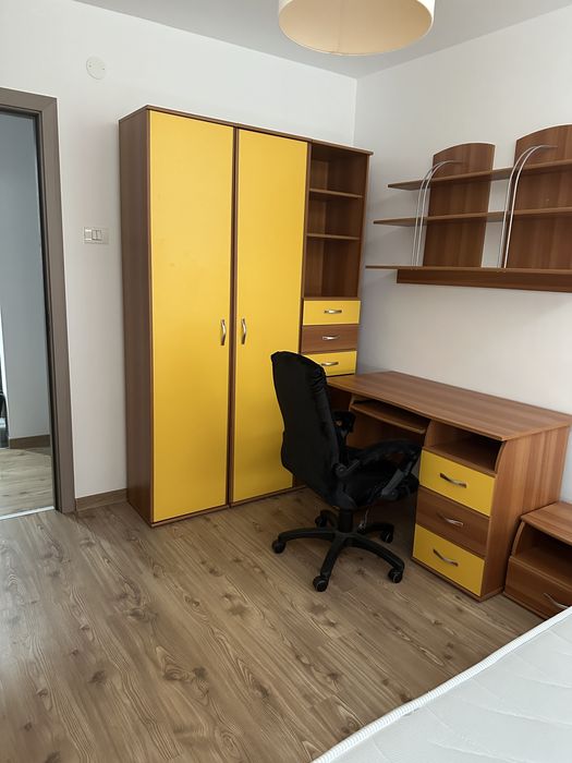 Vand apartament 3 camere Oradea