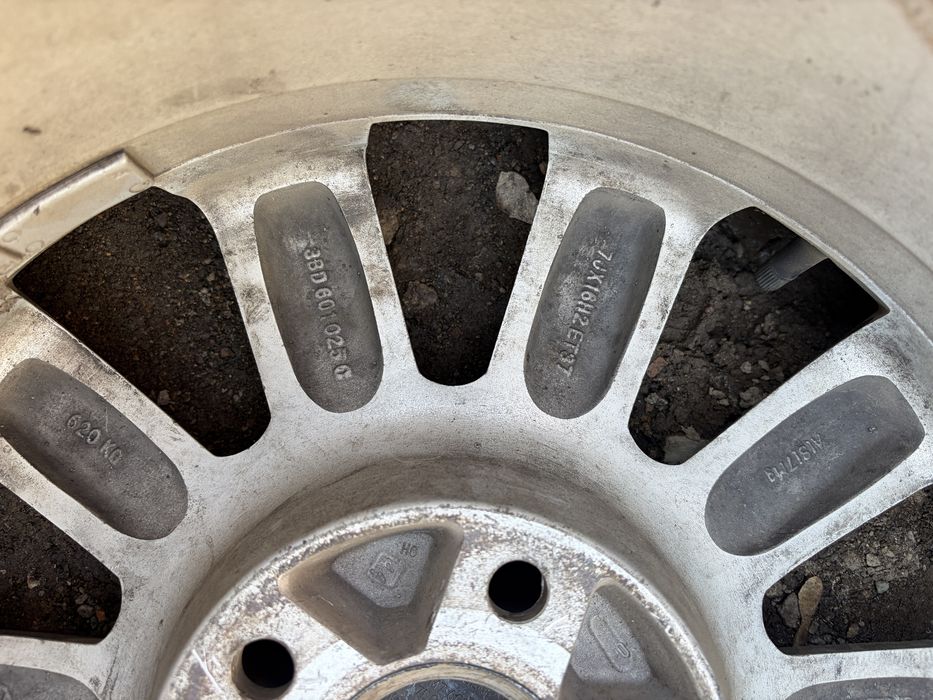 Диск с резиной vw