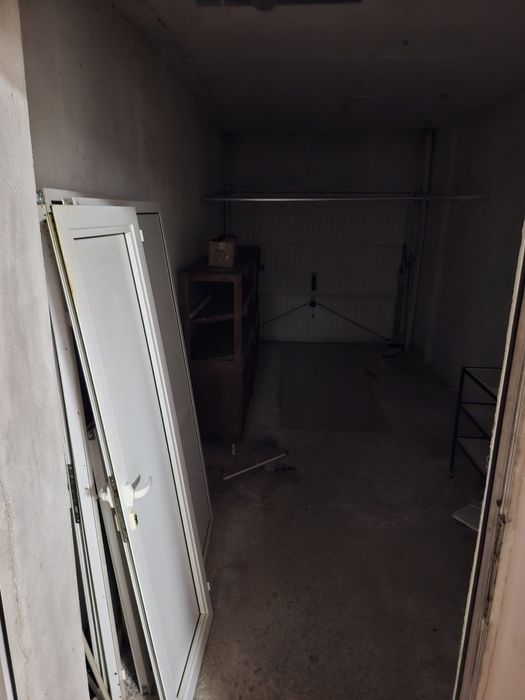 Дава се под наем Промишлена сграда в Стара Загора, Три чучура - север - 120 кв.м за 660 € - Снимка #11