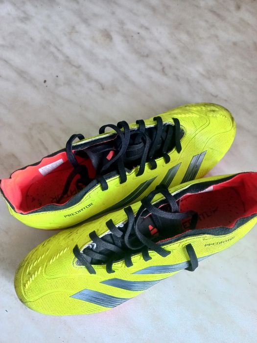 Бутсы predator hydridfeel б/у