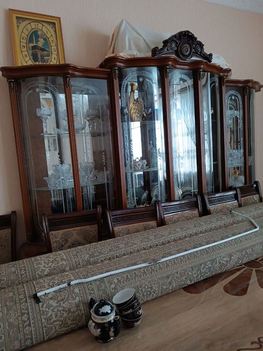 Stenka srochna sotiladi