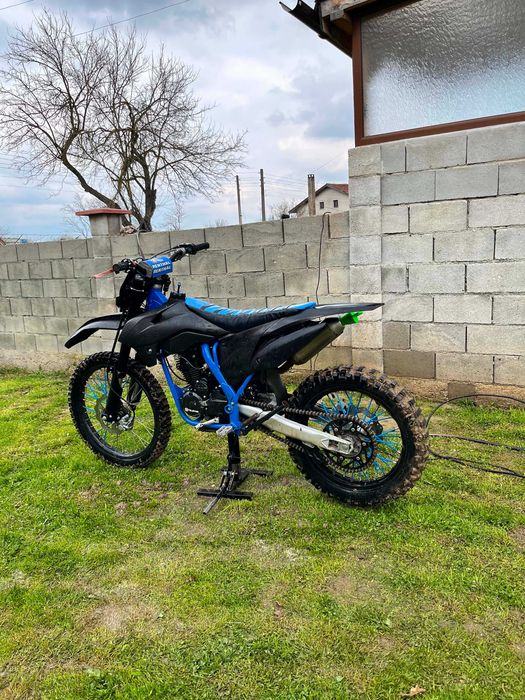 Крос  Telstar 250