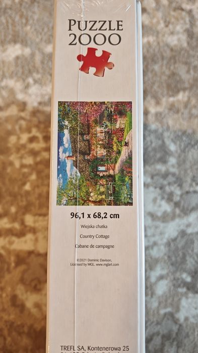 Puzzle 2000 și 1000 pcs trefl puzzle + Dungeons Dragons