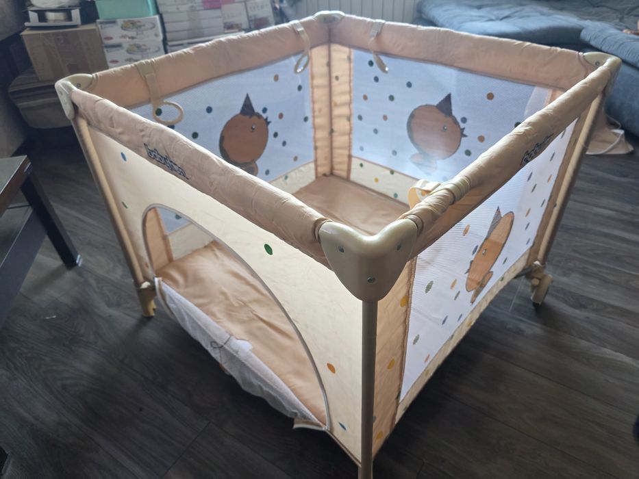 Детский складной манеж Babyton с сумкой