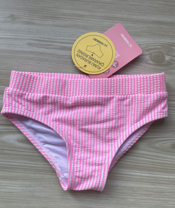 НОВ - Детски бански за момиче