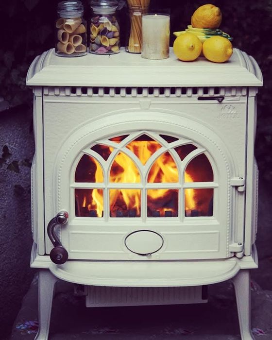 Чугунена печка Jotul F3  на дърва