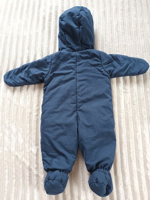 Космонавт за бебе