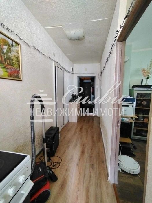 Продава се Тристаен апартамент в Шумен, Център - 89 кв.м за 1547 €/кв.м - Снимка #7