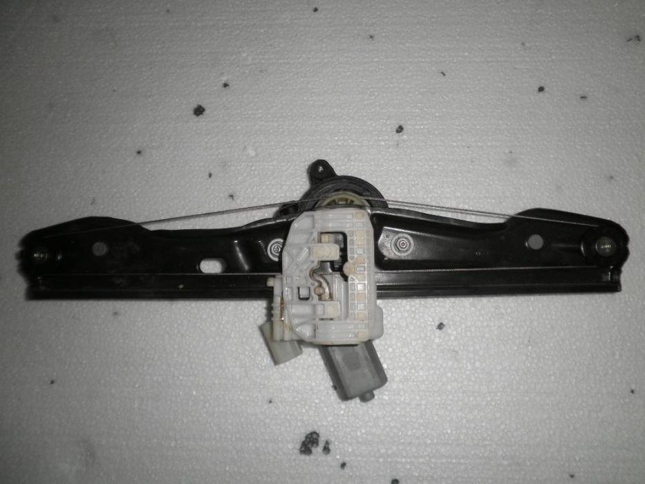 macara + motoras geam stanga spate bmw seria 1 f20 7242555