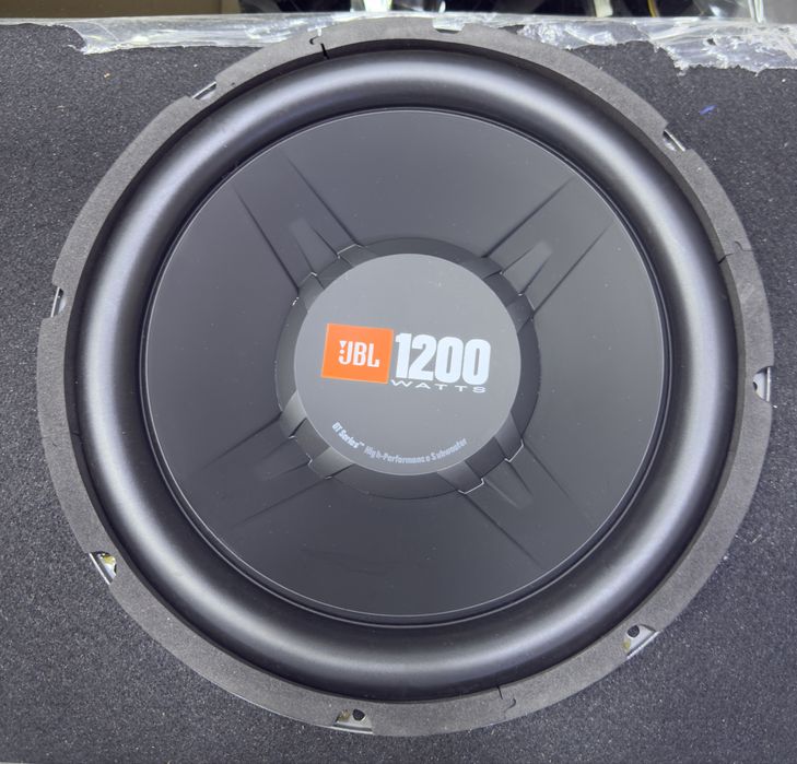 JBL 1200 сабвуфер