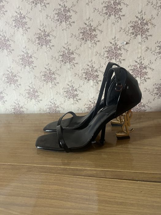 Продам туфли 2 пары экб