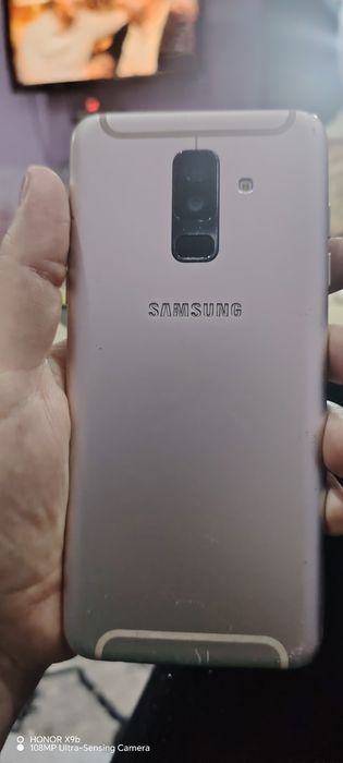 Samsung A6 plus продам