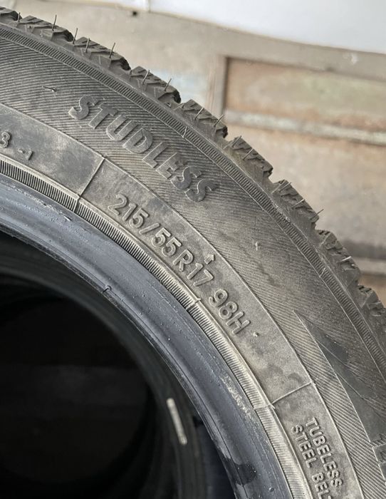 Зимние шины продам