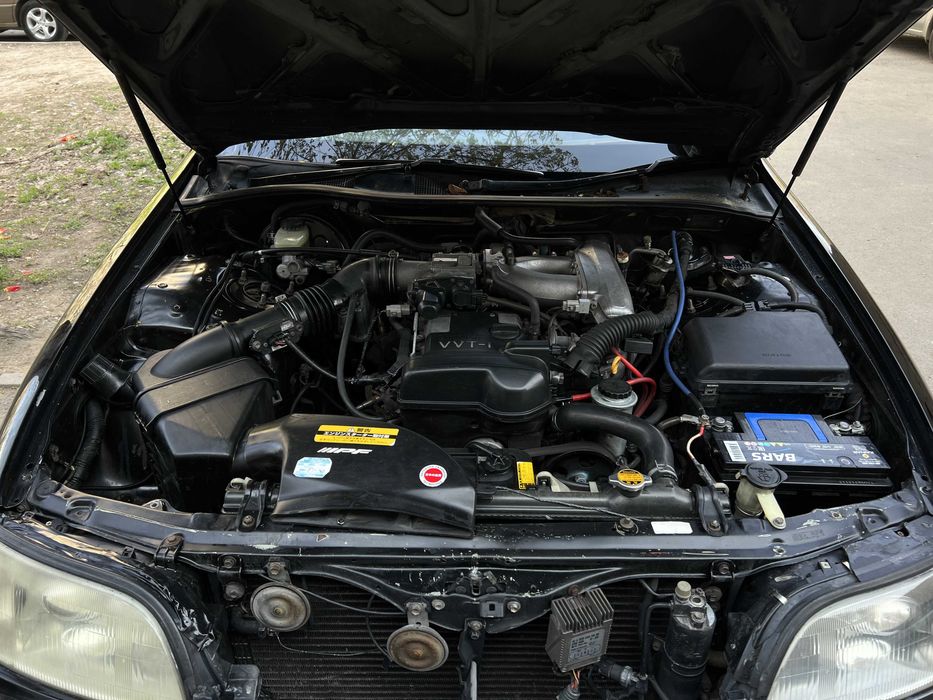 Продам Toyota Aristo 1994