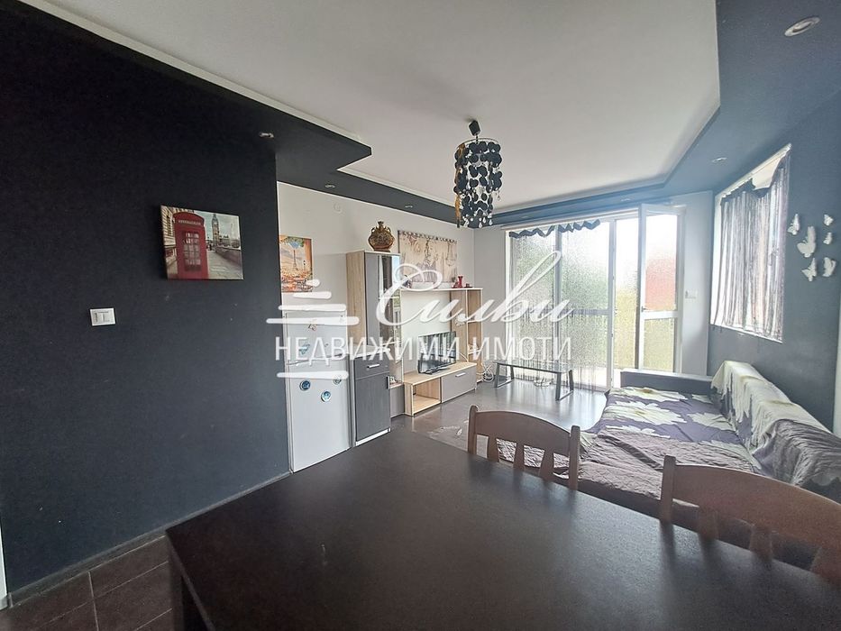 Продава се Двустаен апартамент в Шумен, Добруджански - 55 кв.м за 1855 €/кв.м - Снимка #3