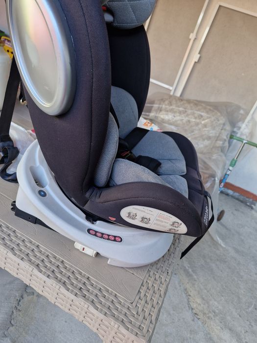 Vand scaun auto 360 cu isofix