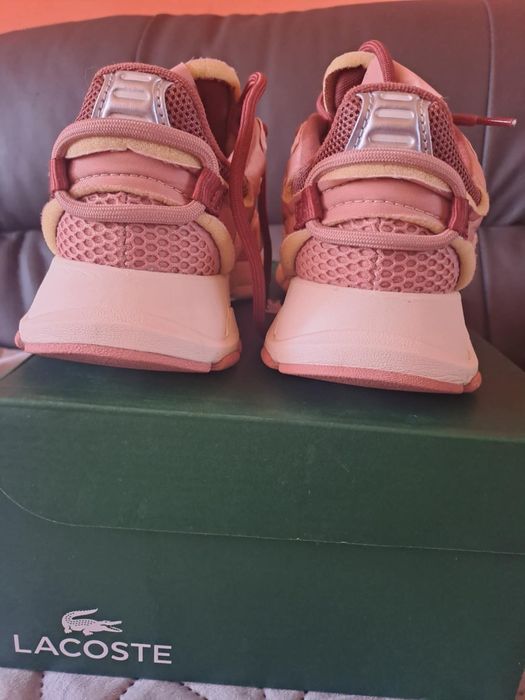 Маратонки Lacoste