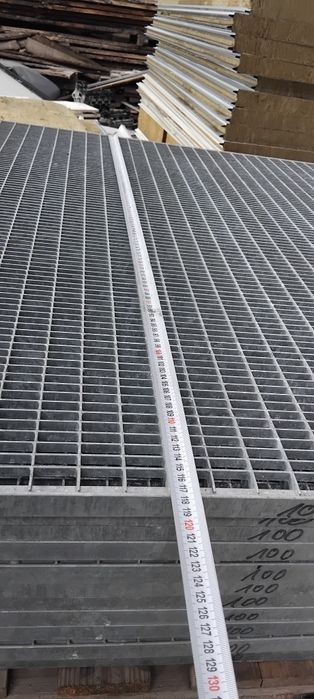 Grătare zincate 130x204