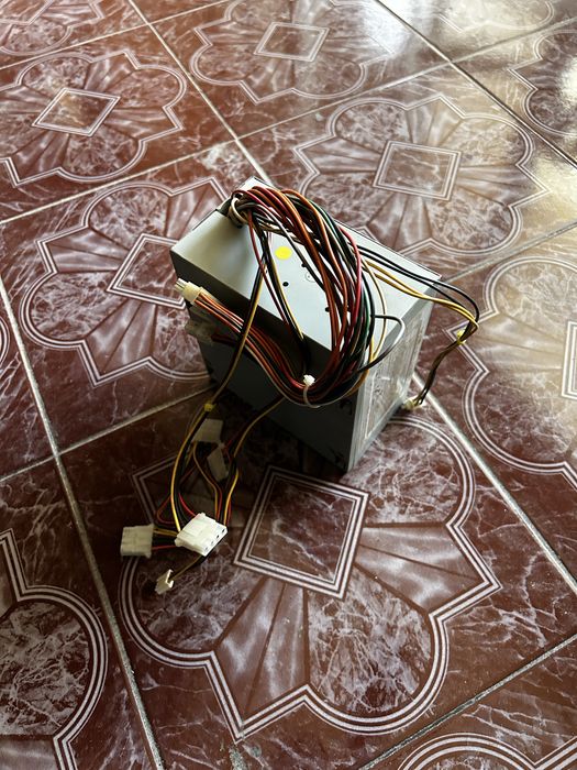 Компютърно захранване LPK12