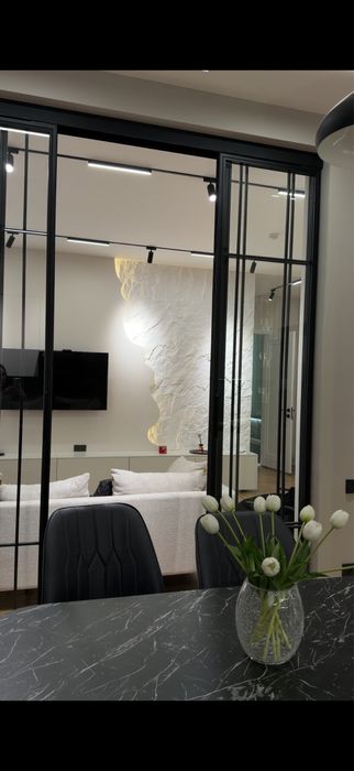 Новая квартира,Дизайнерский полностью жихозланган янги уй,собственник