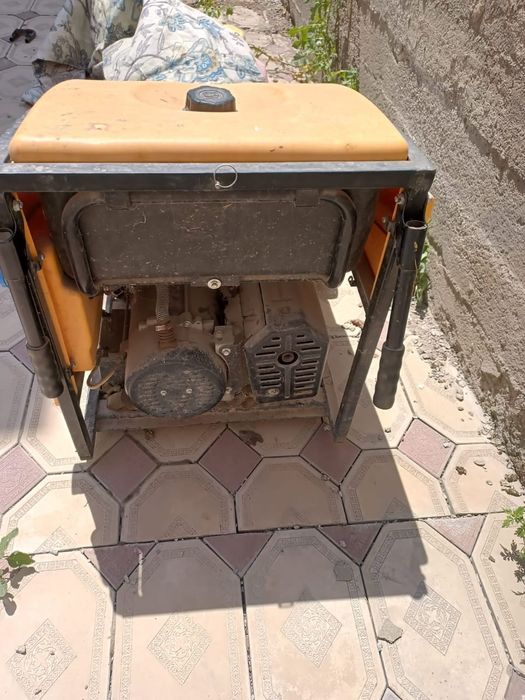 Генератор Cameo f 1 6500