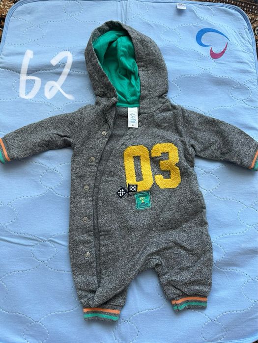 Продам детские вещи