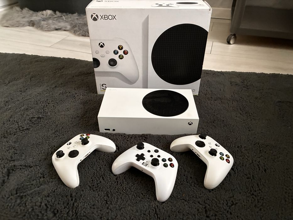 Xbox Series S 512 GB -pachet complet+3 controlere