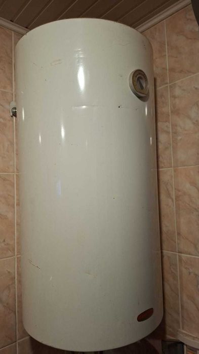 Водонагреватель 100 л Аристон