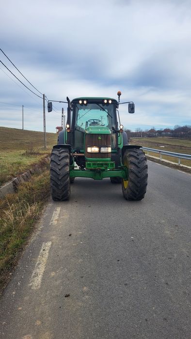 Tractor john deere 6520