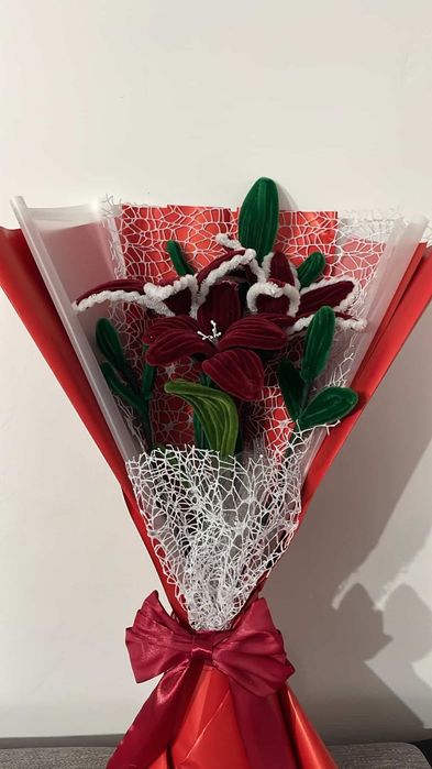 Buchet de crini din sârmă plușată