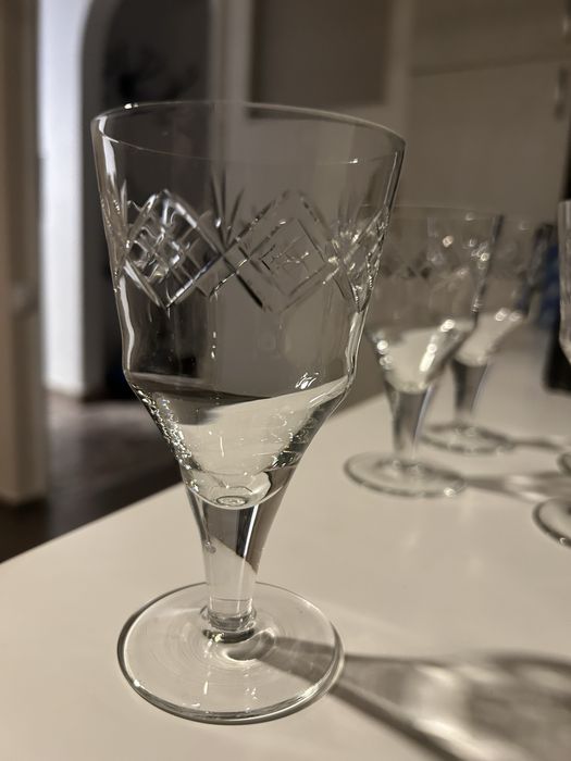 Кристален сервиз чаши за вино